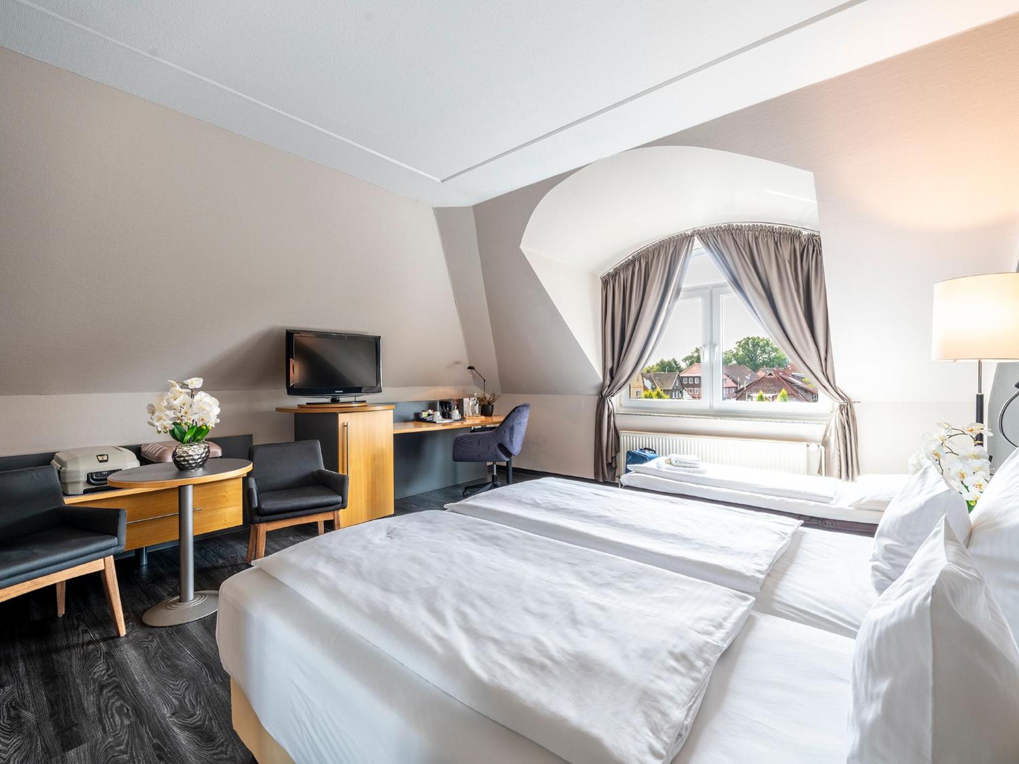 Best Western Hotel Heidehof Hermannsburg Exterior photo