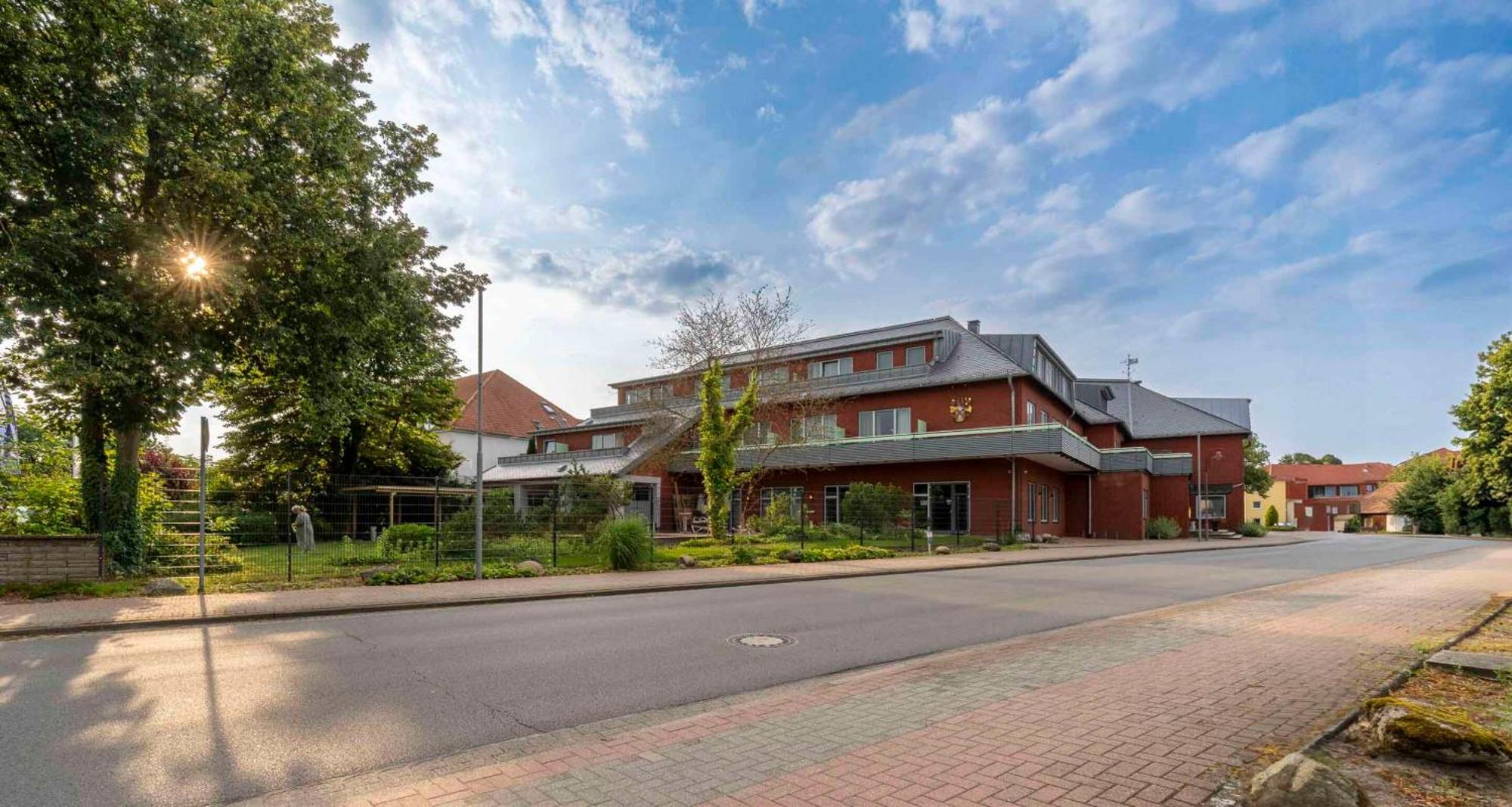 Best Western Hotel Heidehof Hermannsburg Exterior photo